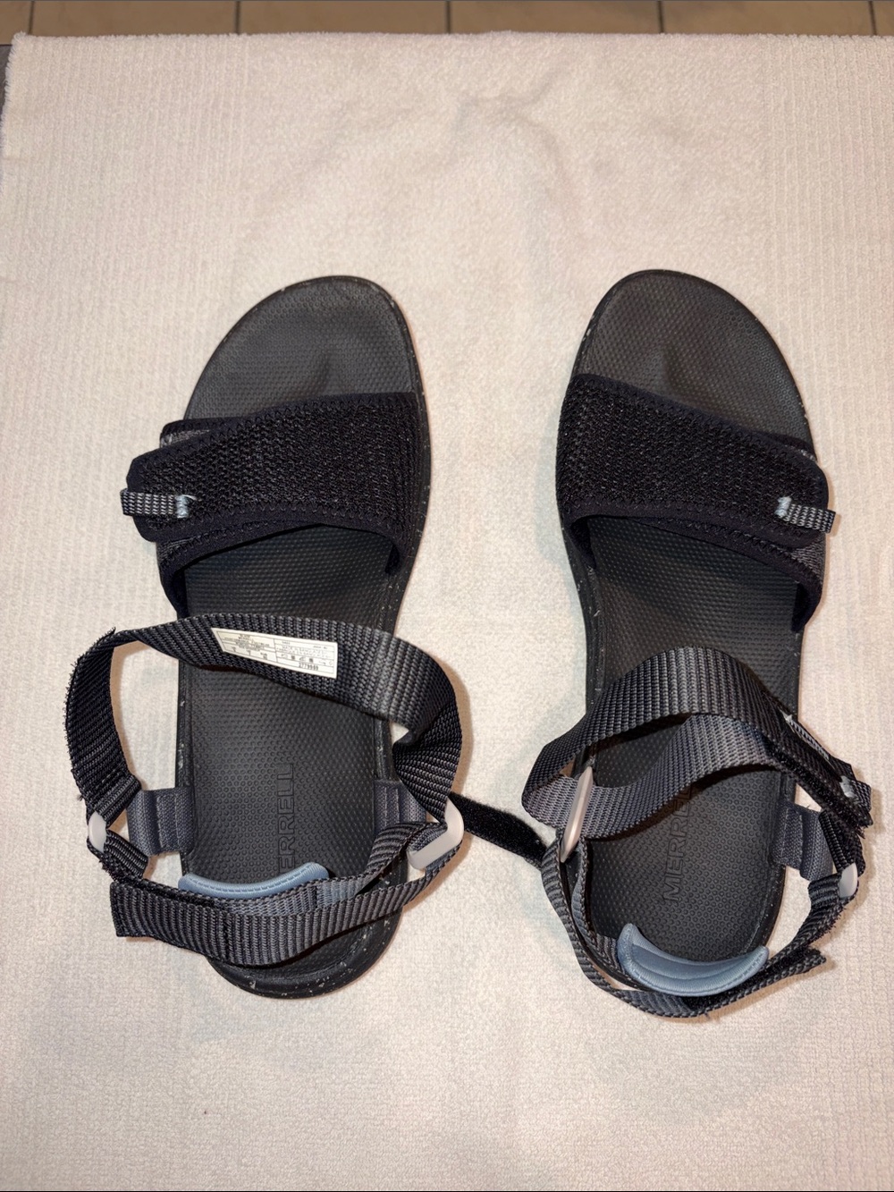 Merrell Women's Black Outdoor Strap Sandals